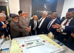 الدكتور بن حبتور يفتتح شركة يمن الكتريك موتورز للسيارات الكهربائية